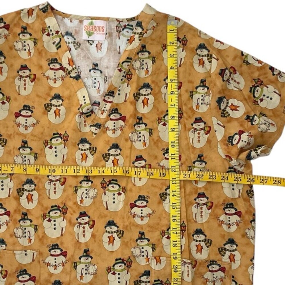 Seasons CelScrub Cotton Scrub Top V Neck Holiday Snowman Birdhouse Gold Spice XL - Picture 5 of 16